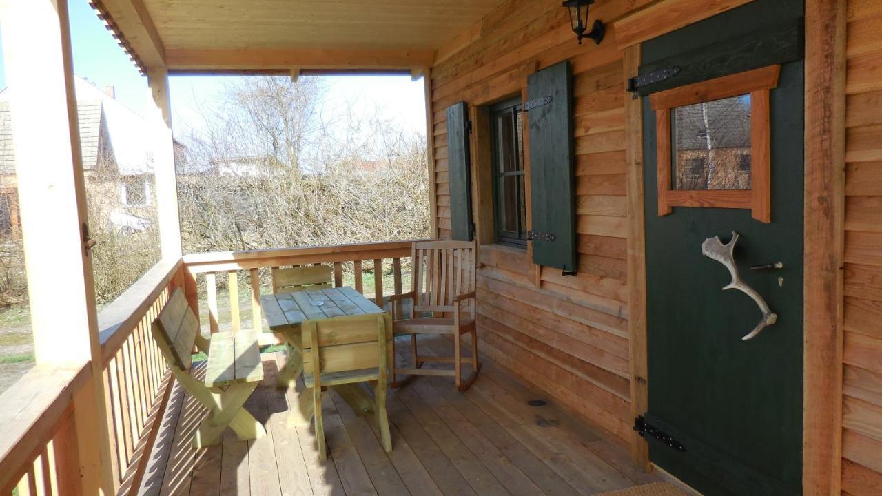 Horse Lake Ranch Neuendorf  Exterior photo